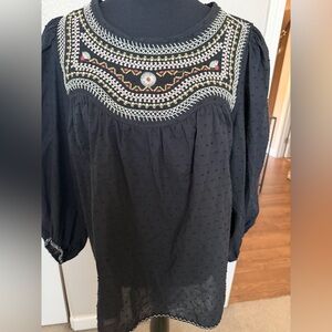 Max Studio Black Embroidered Peasant Blouse
